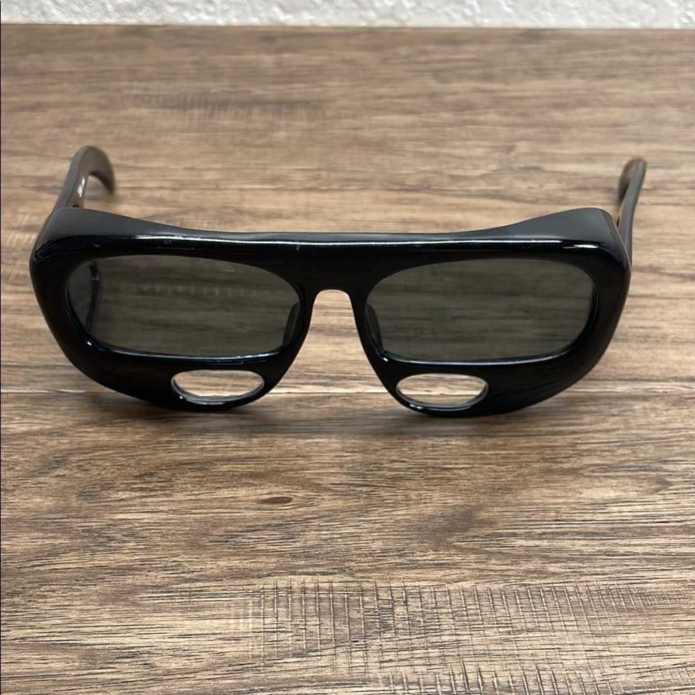 Black Wearable Smart Reader Sunglasses +2.50